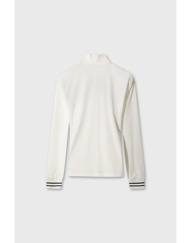 왁 [WAAC] Women Windproof High Neck Mid Layer WWTBW26709IVX 착용컷