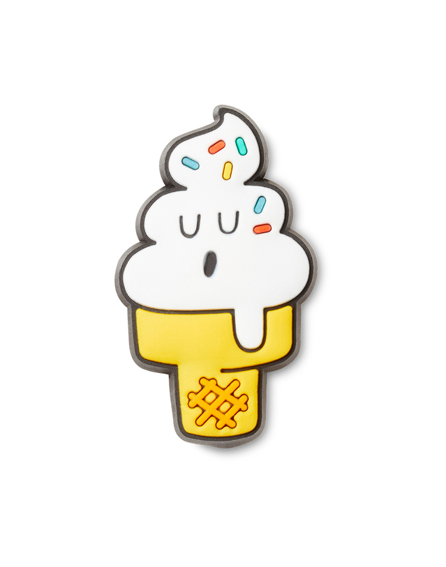 크록스 키즈 지비츠 SMILE ICE CREAM CONE 착용컷
