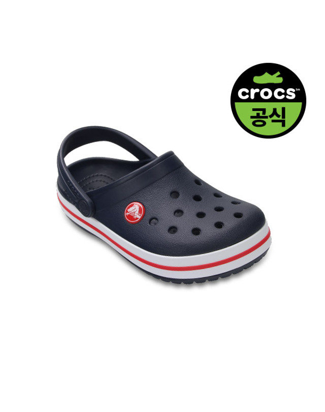 크록스 키즈 유아 CROCBAND CLOG T NVR (24SKCL207005) 착용컷