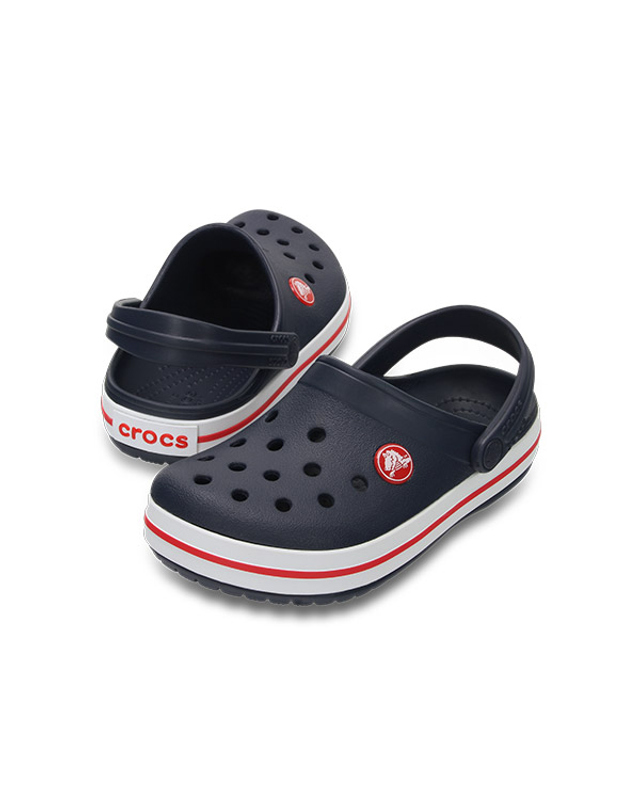 크록스 키즈 유아 CROCBAND CLOG T NVR (24SKCL207005) 착용컷