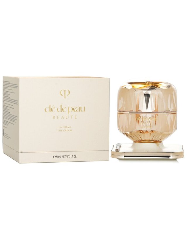 끌레드뽀 끌레드뽀 더 크림 50ml 착용컷