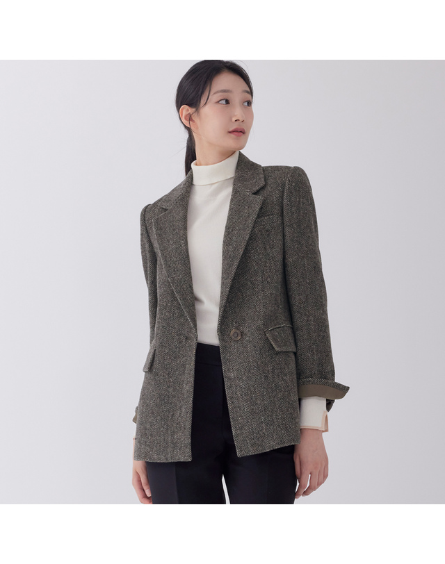지센 피어로즈 싱글 테일러드 롱 자켓 LFJKOA95_BR 착용컷