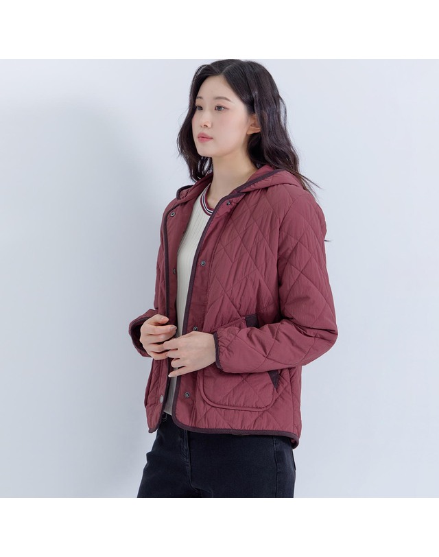 지센 (4컬러) 에센셜 코듀로이 배색 후드탈착 경량점퍼 LCLWPA71 착용컷