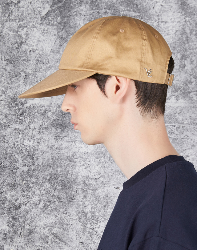 바잘 [바잘] 오디너리 오버핏 코튼 볼캡 베이지 착용컷