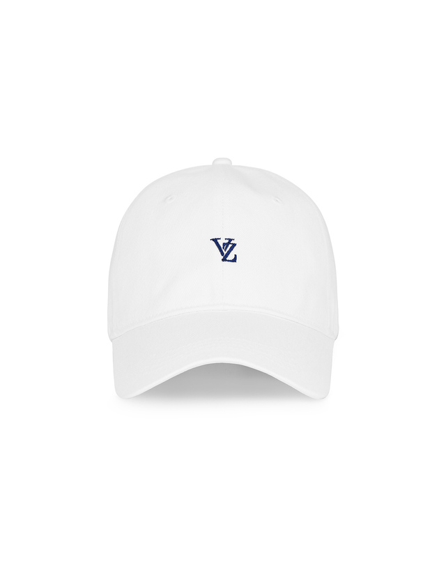바잘 [바잘] VZ 미니멀 로고 볼캡 화이트 착용컷