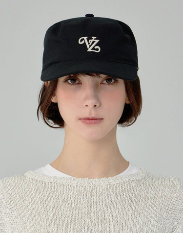 [바잘] 리프 VZ 모노그램 트윌 필박스 캡 블랙