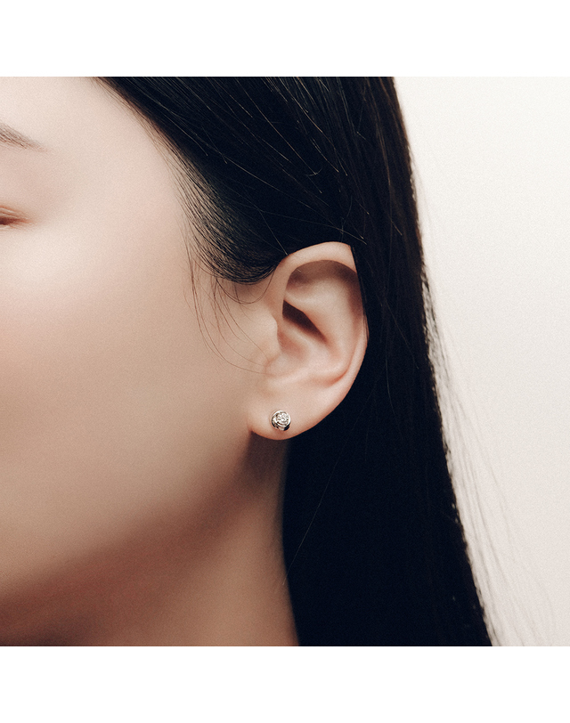 미꼬 솔리스트 1부 다이아몬드 귀걸이0.1ct SI2 착용컷