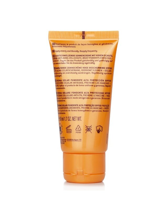 눅스 눅스 눅스 썬 눅스 썬 멜팅 크림 하이 프로텍션 포 페이스 S 50 50ml 착용컷
