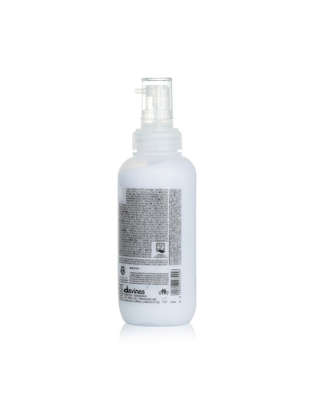 다비네스 다비네스 사랑 러브 스무딩 퍼펙터 머리 또는 곱슬머리용 150ml 착용컷