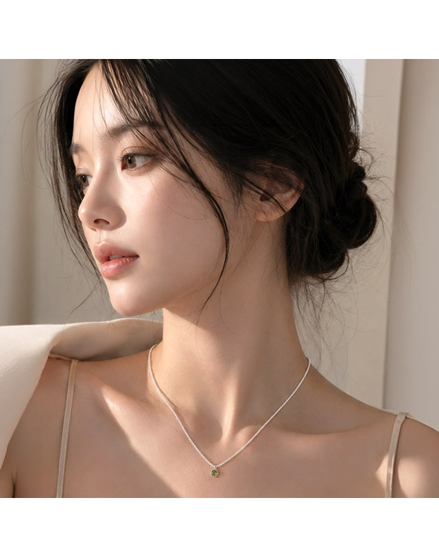 메종드쉬 메종드쉬 목걸이 모던 샤이닝 체인 올리브 큐빅BCN016 착용컷
