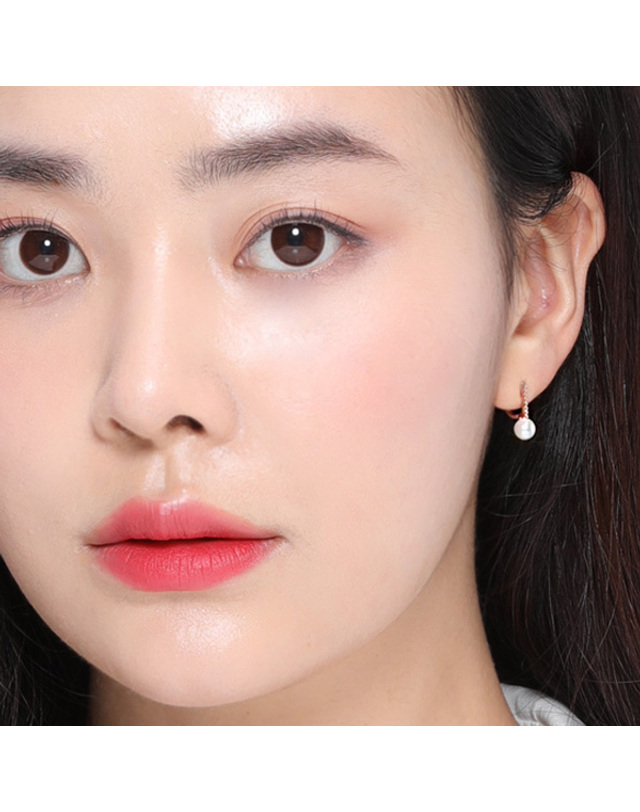 메종드쉬 메종드쉬 14K 골드 금 귀걸이 원터치 링 커팅 스틱 착용컷