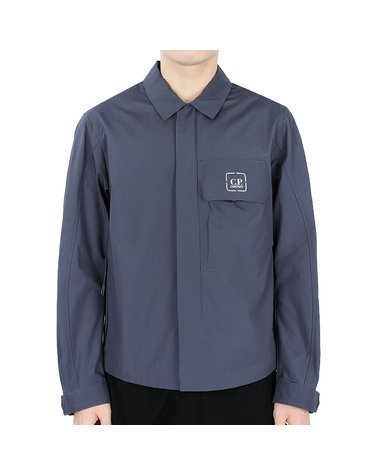 23 S/S CP컴퍼니 메트로폴리스 로고 패치 셔츠 자켓(옴브레블루) 14CMOS019A 006450A 884