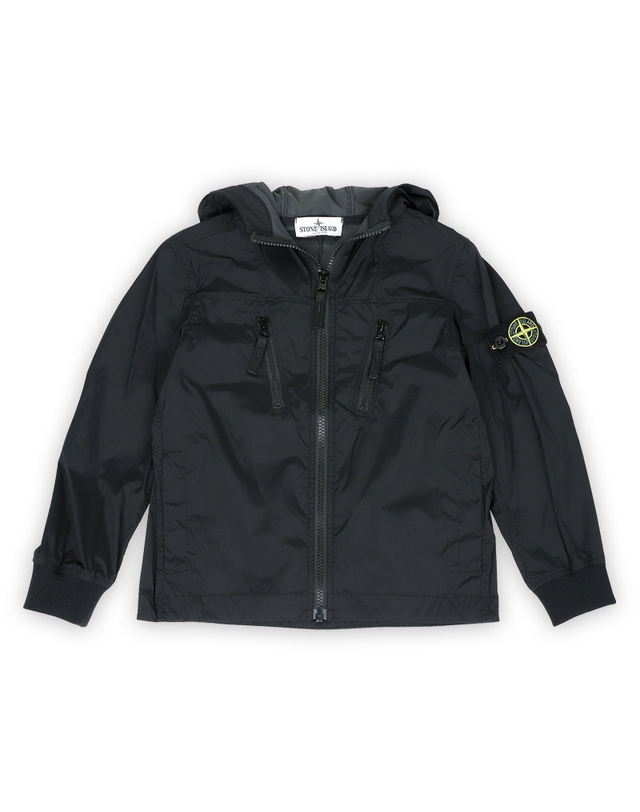 스톤아일랜드 스톤 키즈 와펜 패치 나일론 후드 자켓(블랙) K1S16 4100005 S0025 V0029 10,12A 착용컷