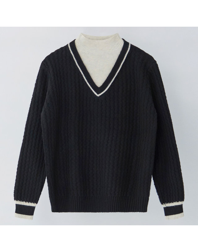 카인드베리 브이넥 레이어드 배색 반목 케이블 니트 KOKTPB01 (2colors) 착용컷