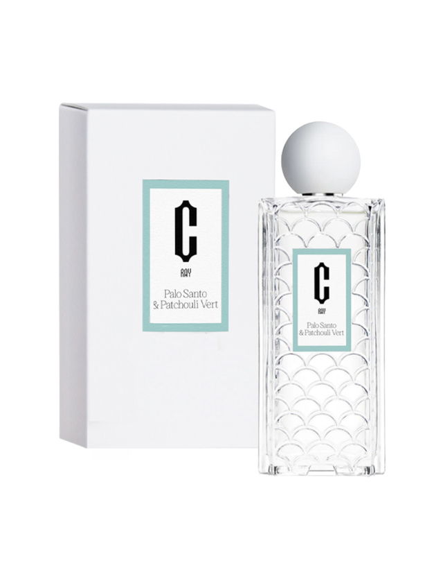 카를로타 레이 카를로타레이 팔로 산토 앤 패츌리 베르 EDP 50ml 착용컷