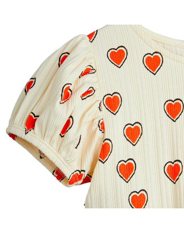 미니로디니 25FW 키즈 아웃라인 하트 숏 드레스 오프화이트 25650102 11 착용컷