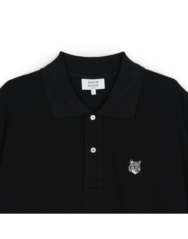 메종 키츠네 메종 키츠네 폭스 헤드 컴포트 폴로 블랙 PM00210KP0001-P199 착용컷