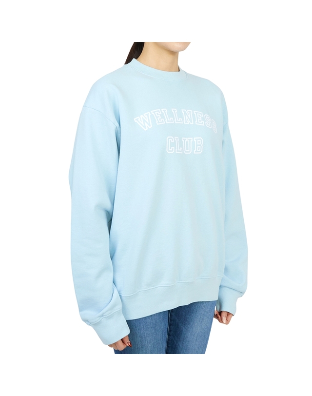 스포티앤리치 스포티앤리치 여성 맨투맨 CR761BB BABY BLUE 착용컷