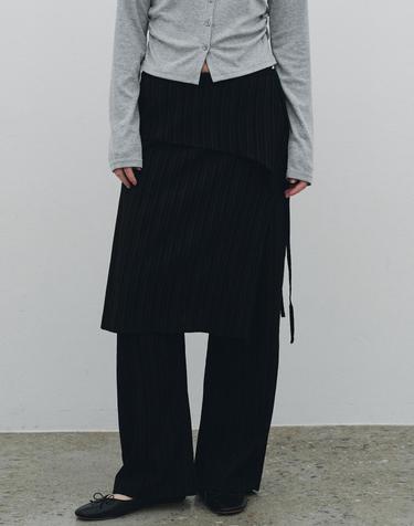 Tiered Layered Skirt Wrap Pants (Black)