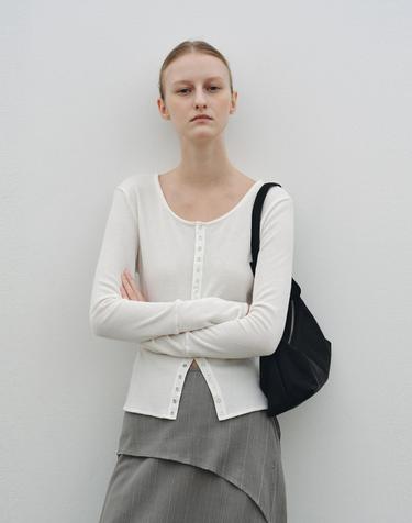 Ribbed Snap Round Cardigan (Ivory)