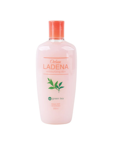 오릭스 라데나 모이스춰라이징 스킨 390ml