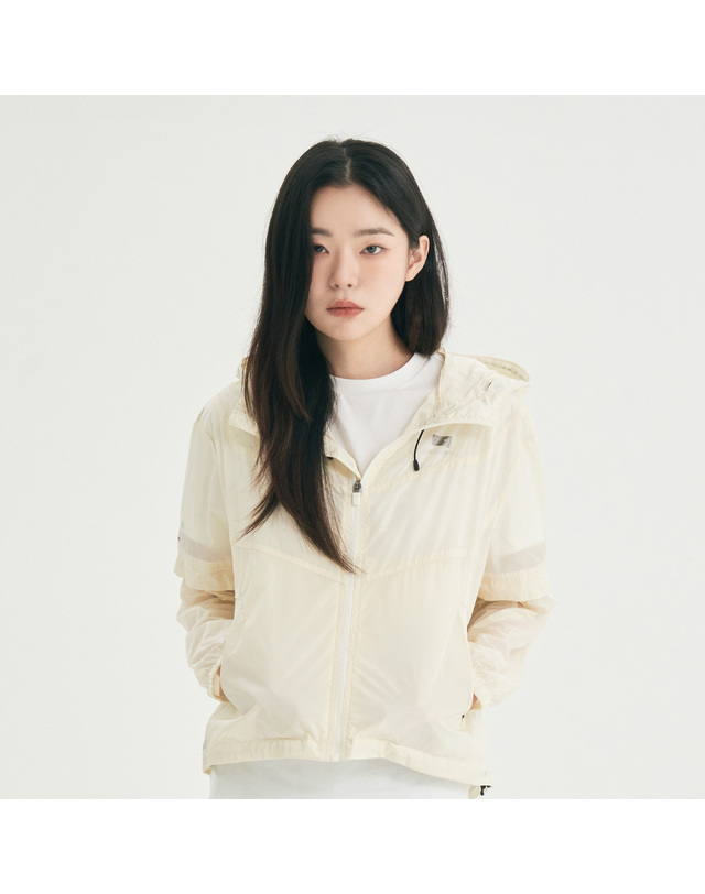 제로그램 디테쳐블 윈드브레이커 W 블랙 착용컷