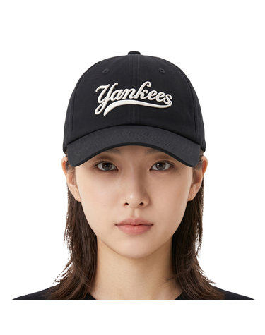 MLB 공용 컬시브 레터링 언 스트럭쳐 볼캡 3ACPVL34N-50BKS