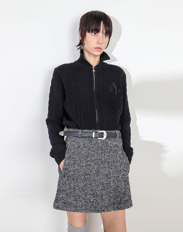 아에르 Skirt Mini Harringbone Black 착용컷