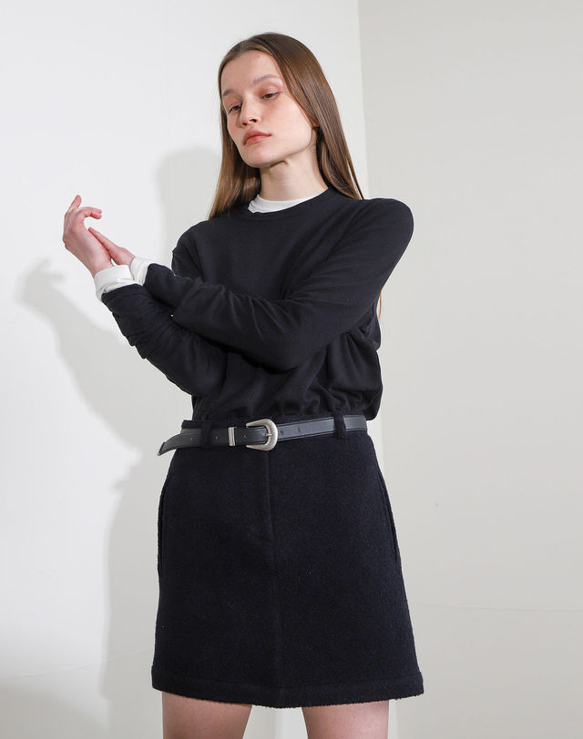 아에르 Skirt Mini Boucle Black 착용컷