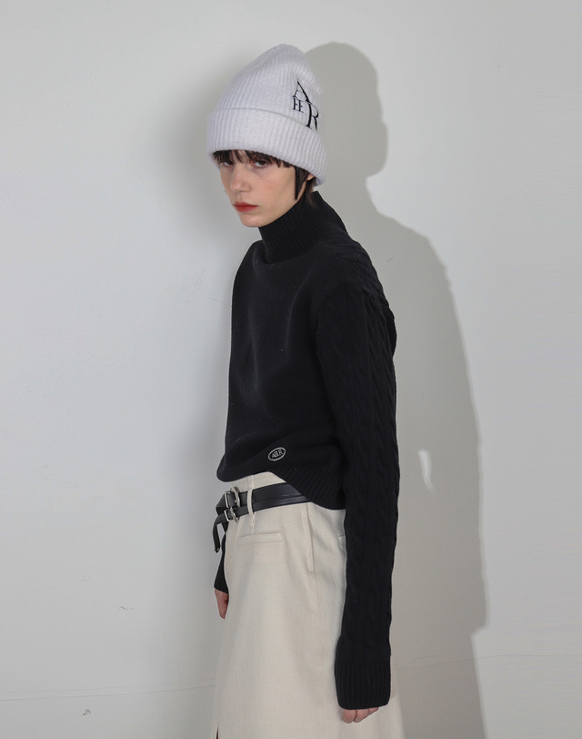 아에르 Cardigan Reversible Cable Zip Black 착용컷