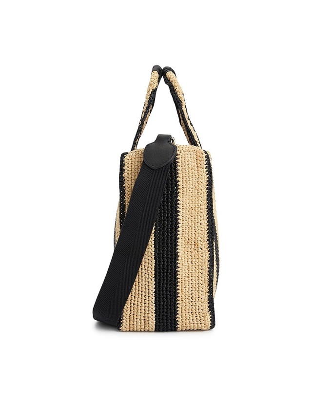 헬렌카민스키 헬렌카민스키 나미 라피아 여성 토트백 BAG51902 NATURAL CHARCOAL 착용컷
