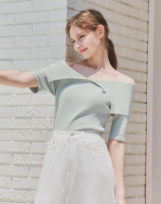 제로스트릿 [3컬러] 반팔 케이프 오프숄더 스웨터 착용컷