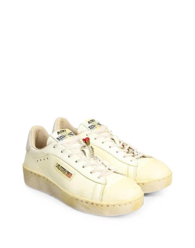 오트리 [해외직구] 26 FW 오트리 달라스 빈트 로우 로즈 브로치 스니커즈 DVLWYH01 TP456074223 착용컷