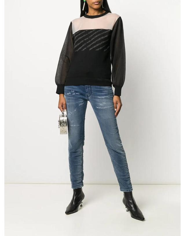 디젤 [해외직구] 26 FW 디젤 크라일리 보이프렌드 조그 진 00S8SK069LW TP454858616 착용컷