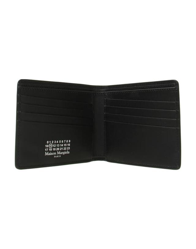 메종 마르지엘라 [메종마르지엘라]포 스티치 반지갑 / SA1UI0016 P4745 T8013 착용컷