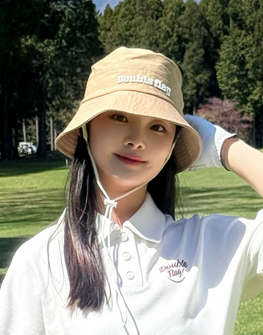 [스마일링] 베이지 여성 스마일 TOP 그래픽 버킷햇(스트링 구성)