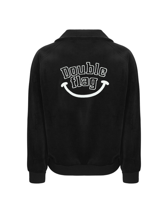더블플래그 여성 [Range wear] 블랙 여성 스마일 그래픽 포인트 코듀로이 반집업 티셔츠 착용컷
