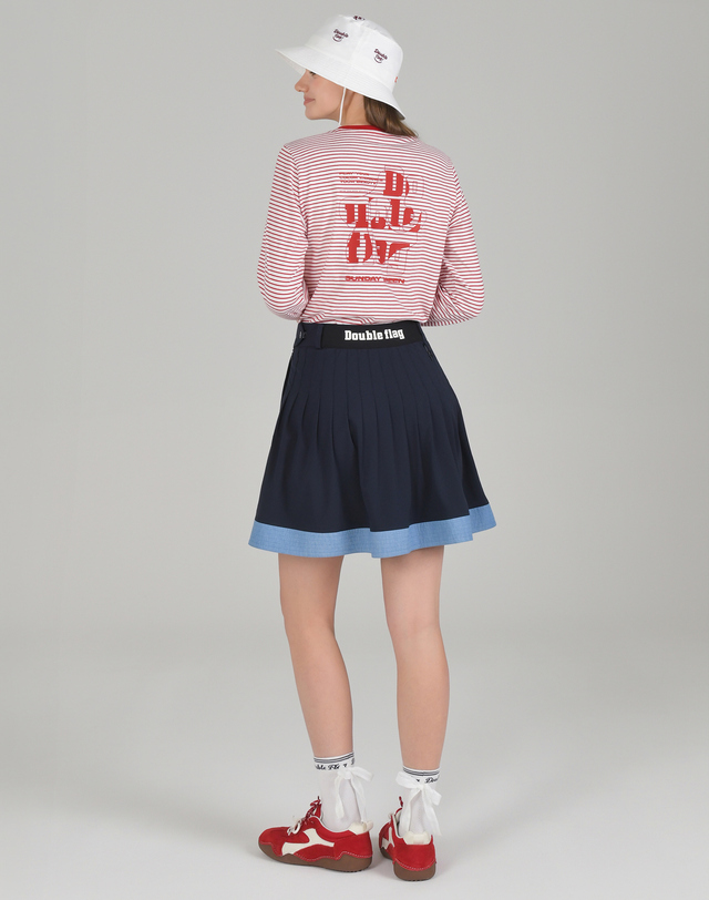 더블플래그 여성 [데일리 코디] 다크 레드 여성 라운딩 그래픽 긴팔 스트라이프 티셔츠 진한 레드 착용컷
