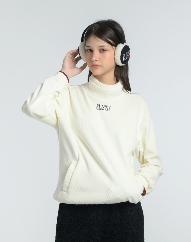 더블플래그 여성 [쇼핑백동봉][CORD WARM] 아이보리 여성 웜 텐션 코듀로이 하이넥 티셔츠 착용컷