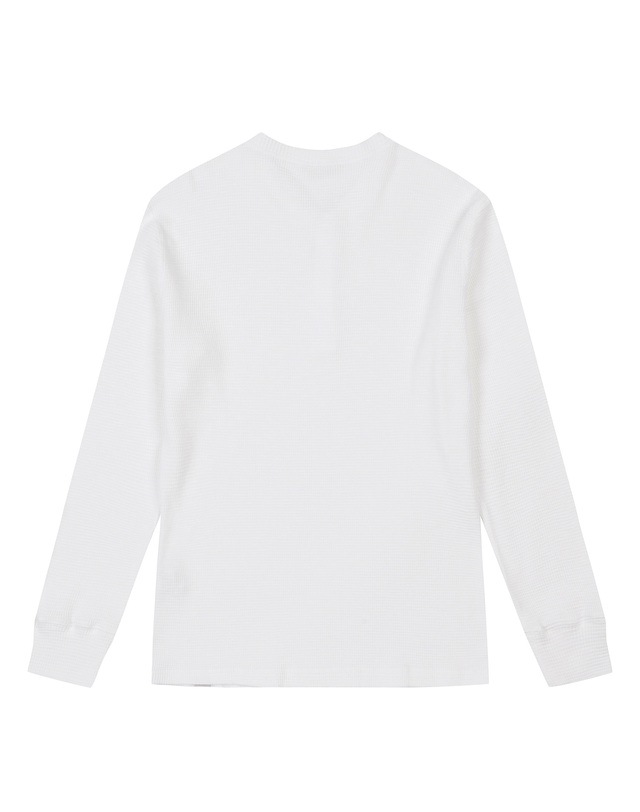 페라로 밀라노 [페라로밀라노] 남성 와플조직 헨리넥 티셔츠 화이트 (AM0DKS15231) 흰색 착용컷