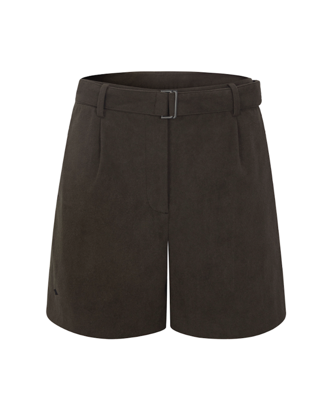 블루제이너클럽 BJC belted f/w short pants - Premium Faux Suede 착용컷