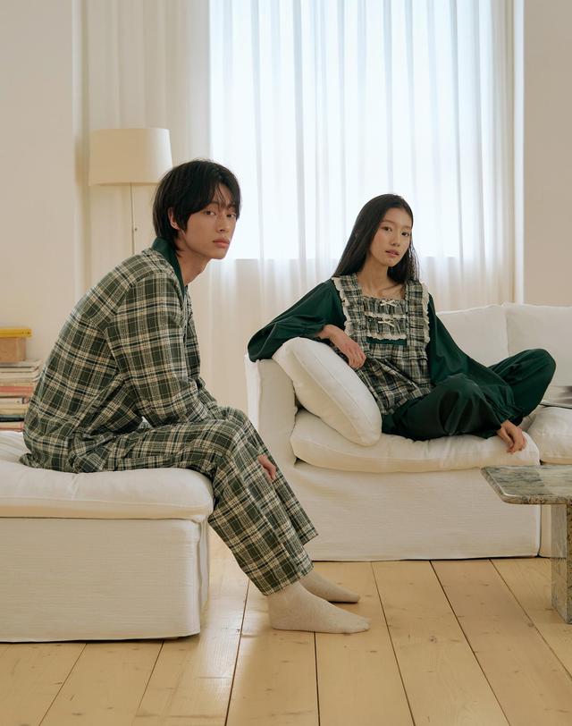 울랄라 마엘 긴팔 남성페어 세이지그린 (32수) 착용컷