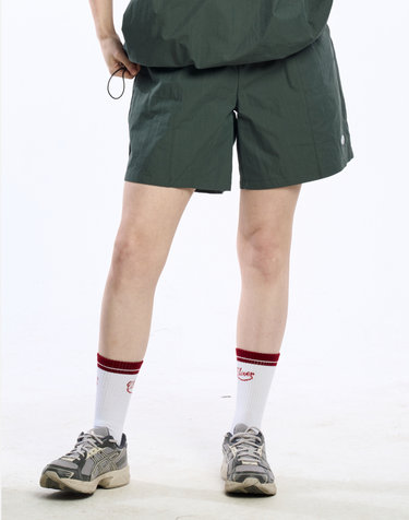 엠블럼 와펜 미니멀 하프 팬츠_카키