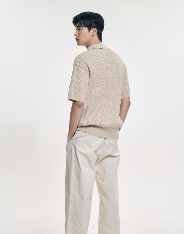 클레버필드 어반 코튼 케이블 카라 니트_오트밀 오이스터 착용컷