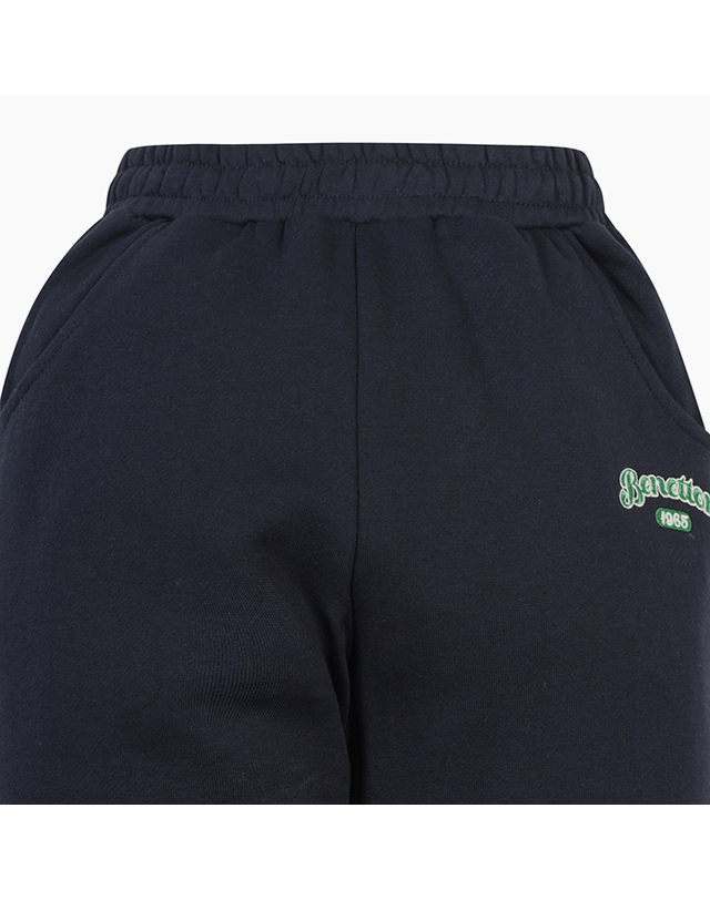 베네통키즈 [Online Exclusive] 베네통 기모 트레이닝 팬츠_QATP07561NY 착용컷