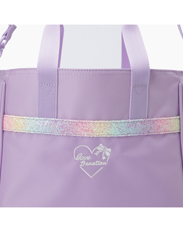 베네통키즈 리본 하트 보조가방_QCBG11611LV 착용컷