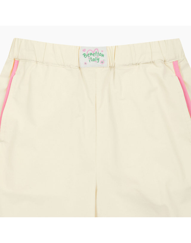 베네통키즈 [Online Exclusive] 3부 화섬 돌핀 팬츠_QAPT08631CR 착용컷