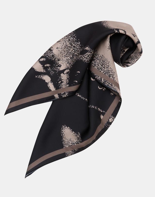 리끌로우 LEEV SCARF COCOA 스카프 착용컷