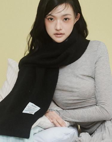 울터치 니트 머플러 블랙