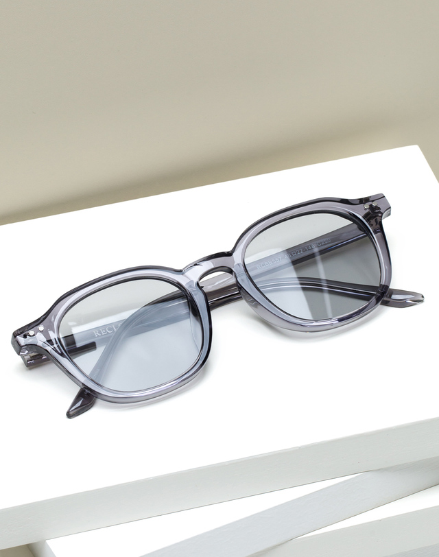 리끌로우 BB557 GRAY 선글라스 착용컷